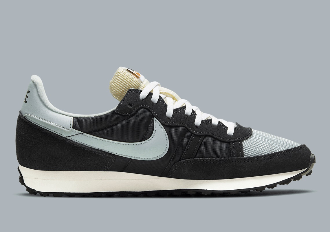 Nike Challenger Cw7645 007 04