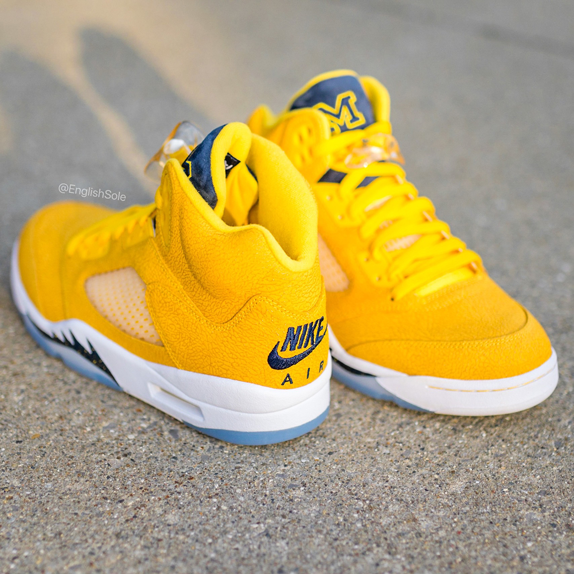 air jordan 4 michigan pe