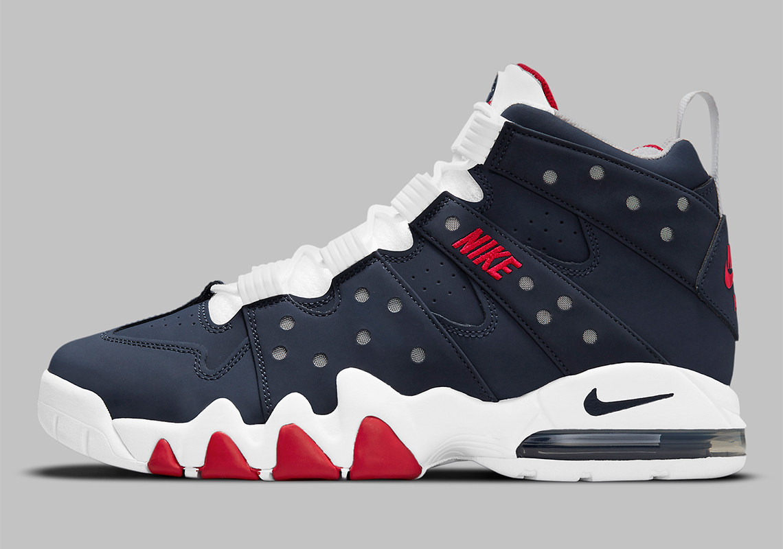 Nike Big Swoosh Brings Together the Zoom Flight '98 The Glove and Air Max  CB '94