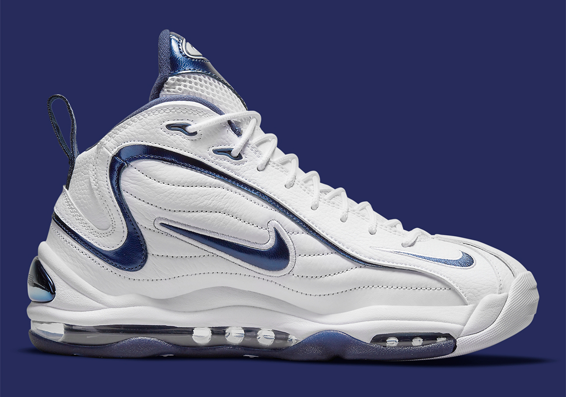 nike air total max uptempo white and blue