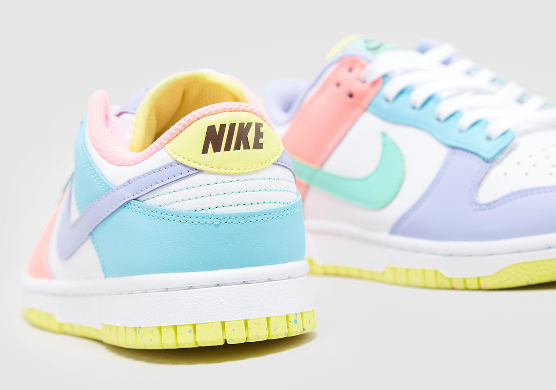 womens dunk low light soft pink