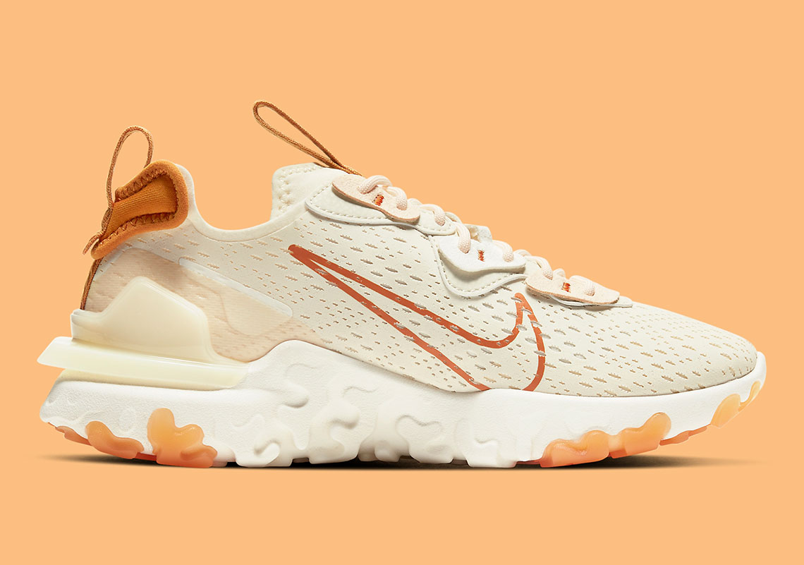 nike react vision pale ivory coconut milk