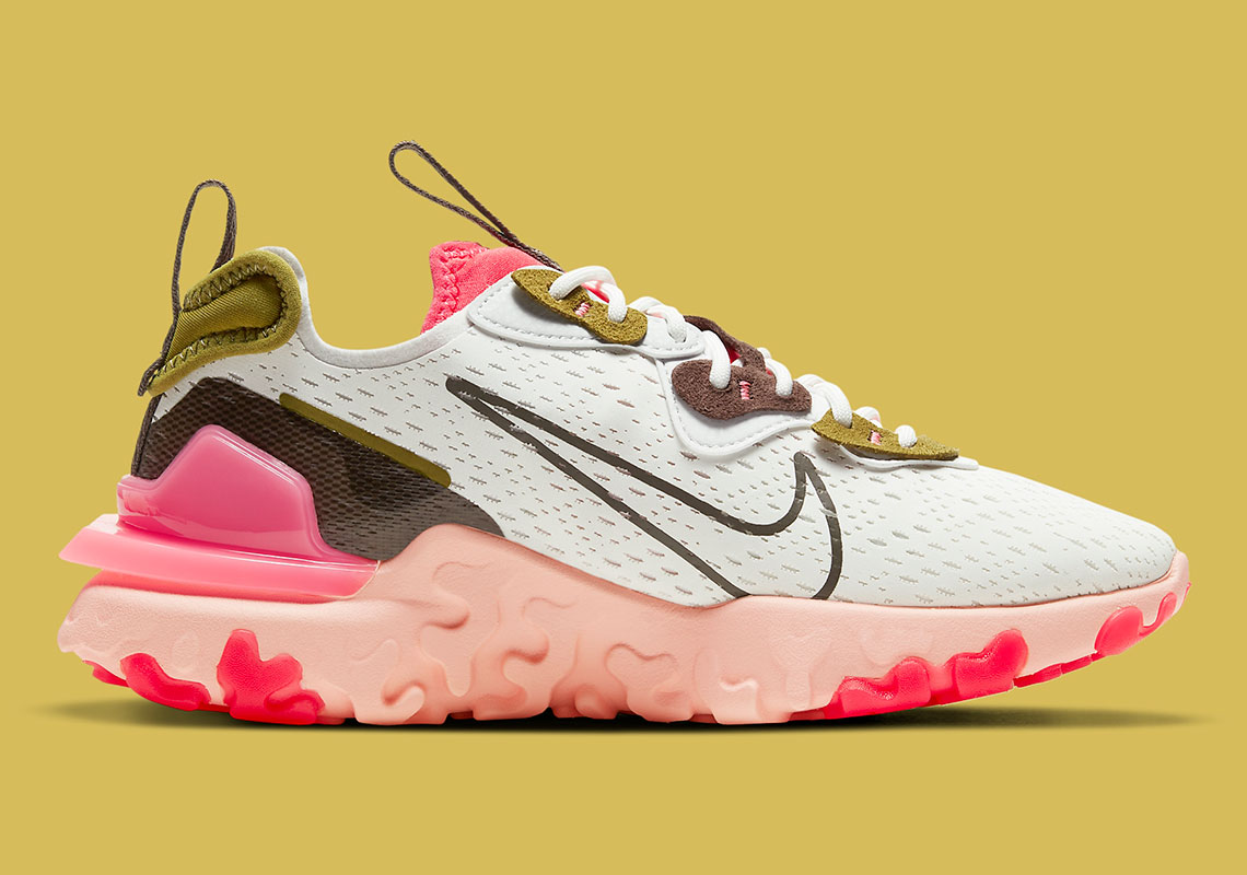 Nike React Vision WMNS CI7523-102 | SneakerNews.com