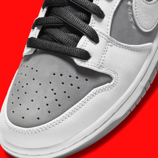 Nike SB Dunk Low VX1000 Camcorder Fly Release Date | SneakerNews.com