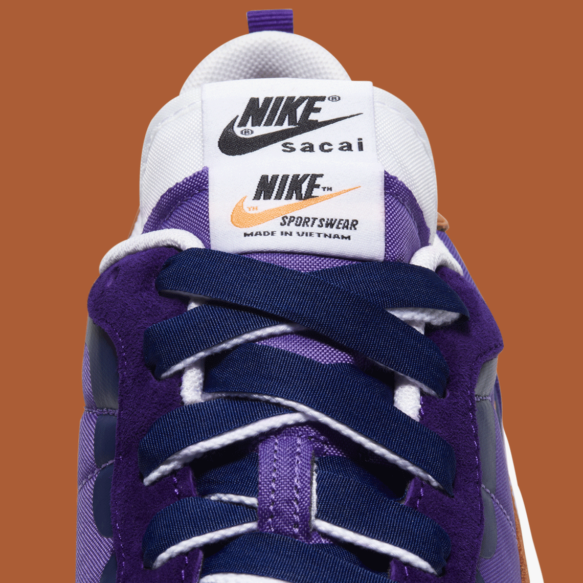 Sacai Nike Vaporwaffle Dark Iris Dd1875 500 09