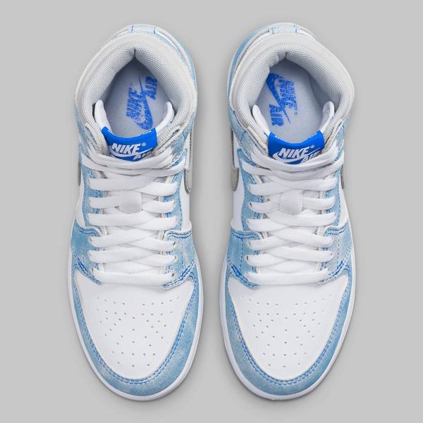 Air Jordan 1 Hyper Royal GS 575441-402 | SneakerNews.com