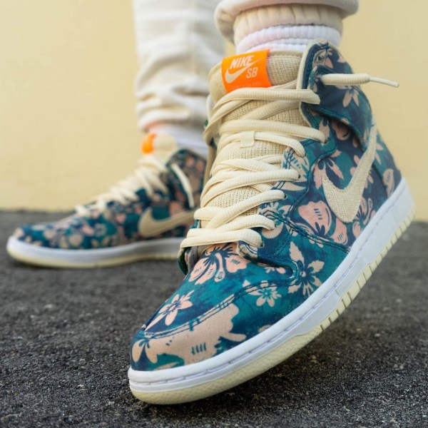 Nike SB Dunk High Hawaii CZ2232-300 | SneakerNews.com