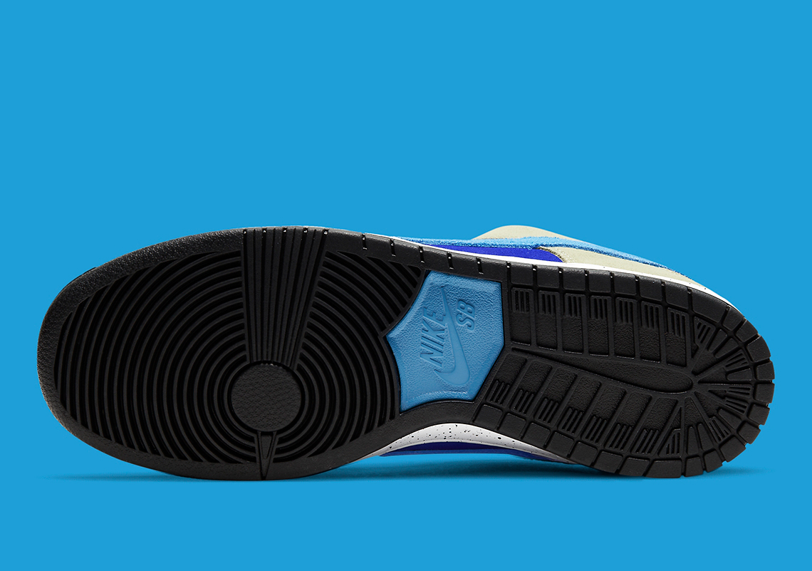 Nike SB Dunk Low Celadon BQ6817-301 | SneakerNews.com