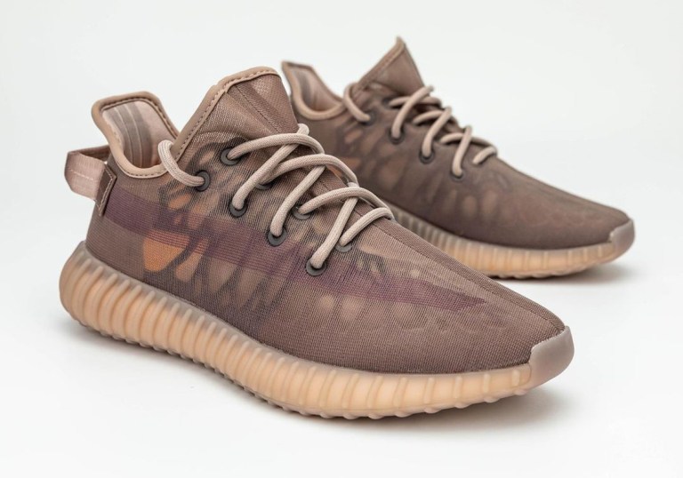 adidas-Yeezy-Boost-350-v2-Mono  display picture 2