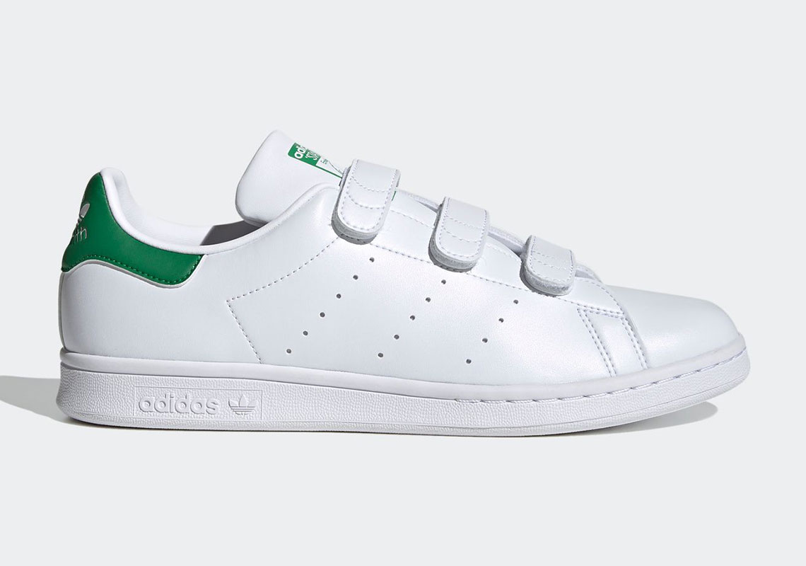 The adidas Stan Smith In The OG Fairway Green Returns With Velcro Straps