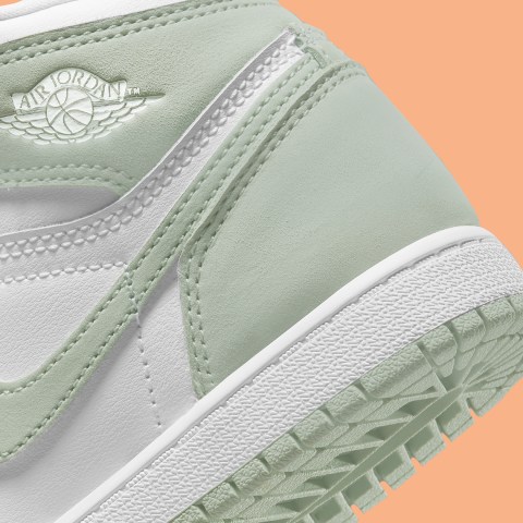 Air Jordan 1 Seafoam PS CU0449-002 | SneakerNews.com