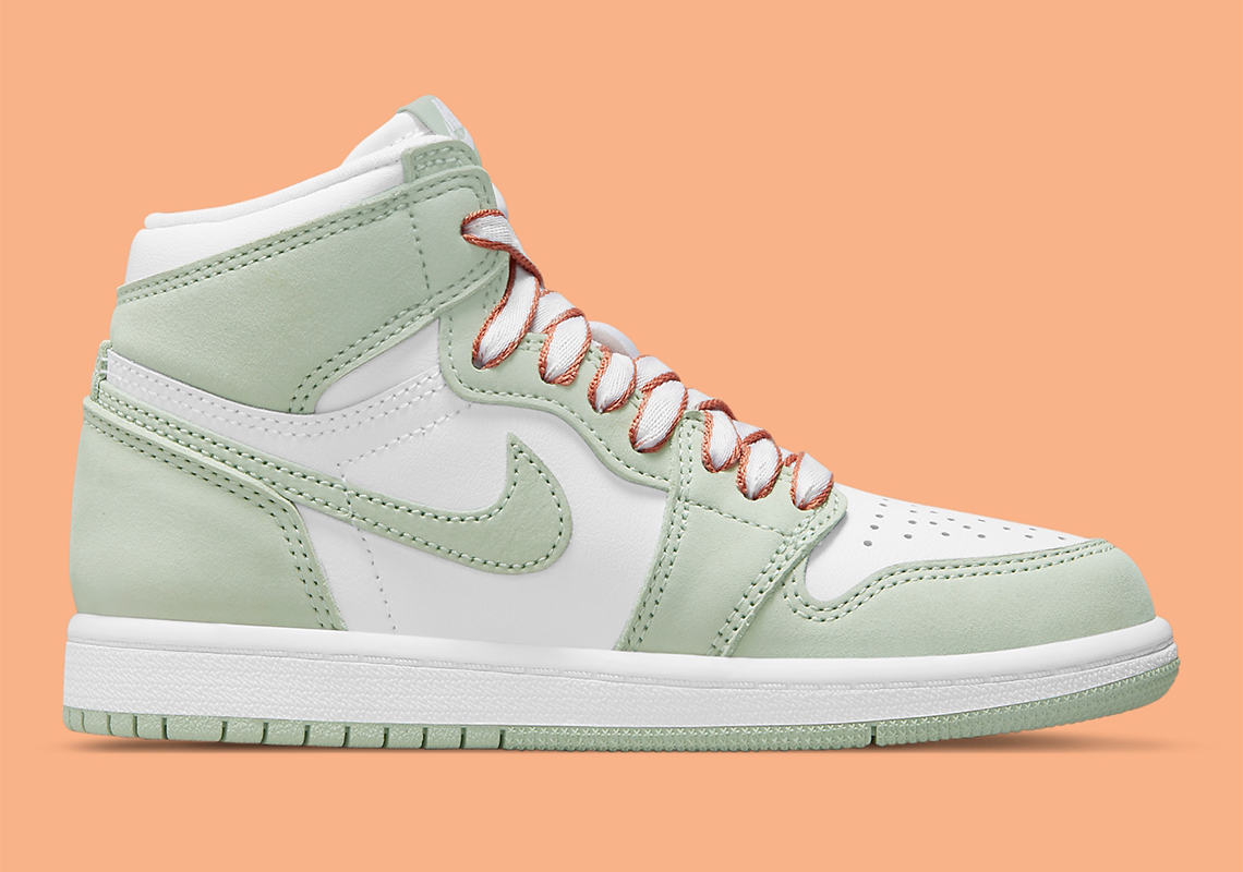 jordan 1 seafoam white healing orange