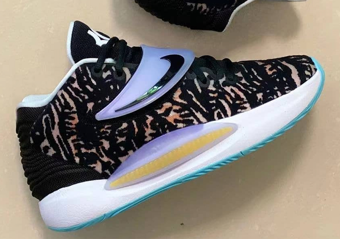 LOOK: Kevin Durant debuts the Nike KD 14