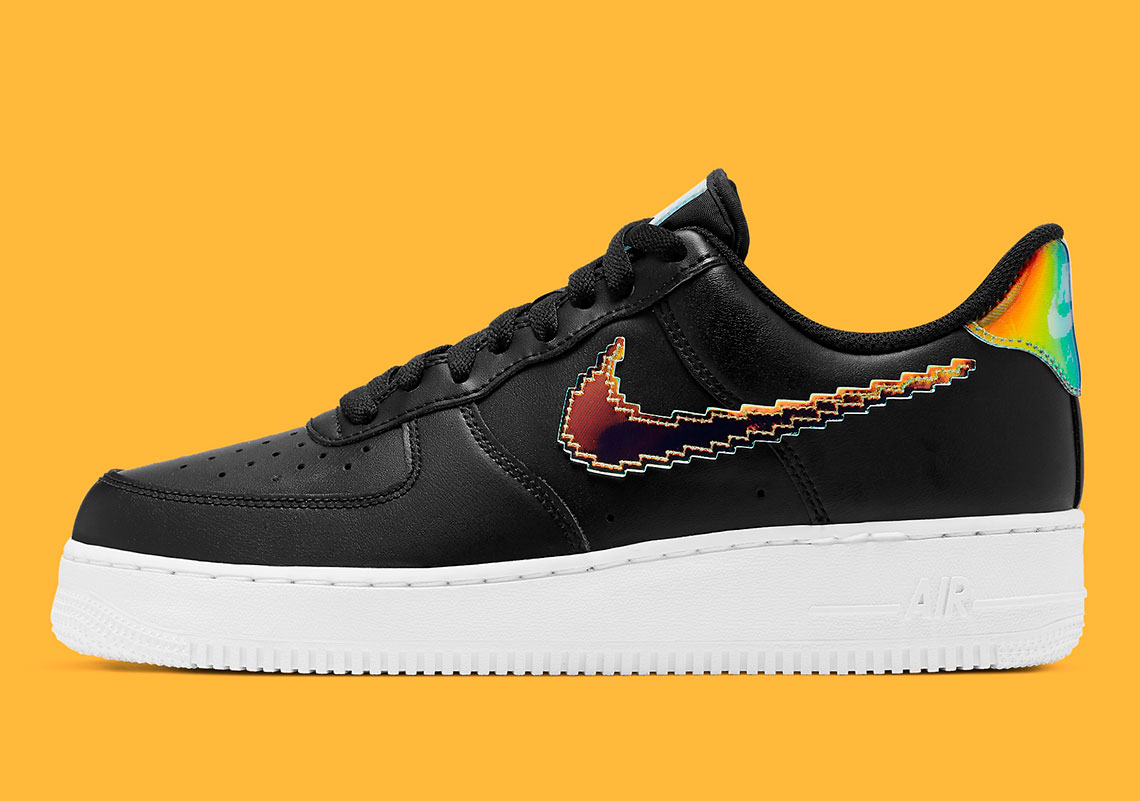 nike air force 1 holographic black