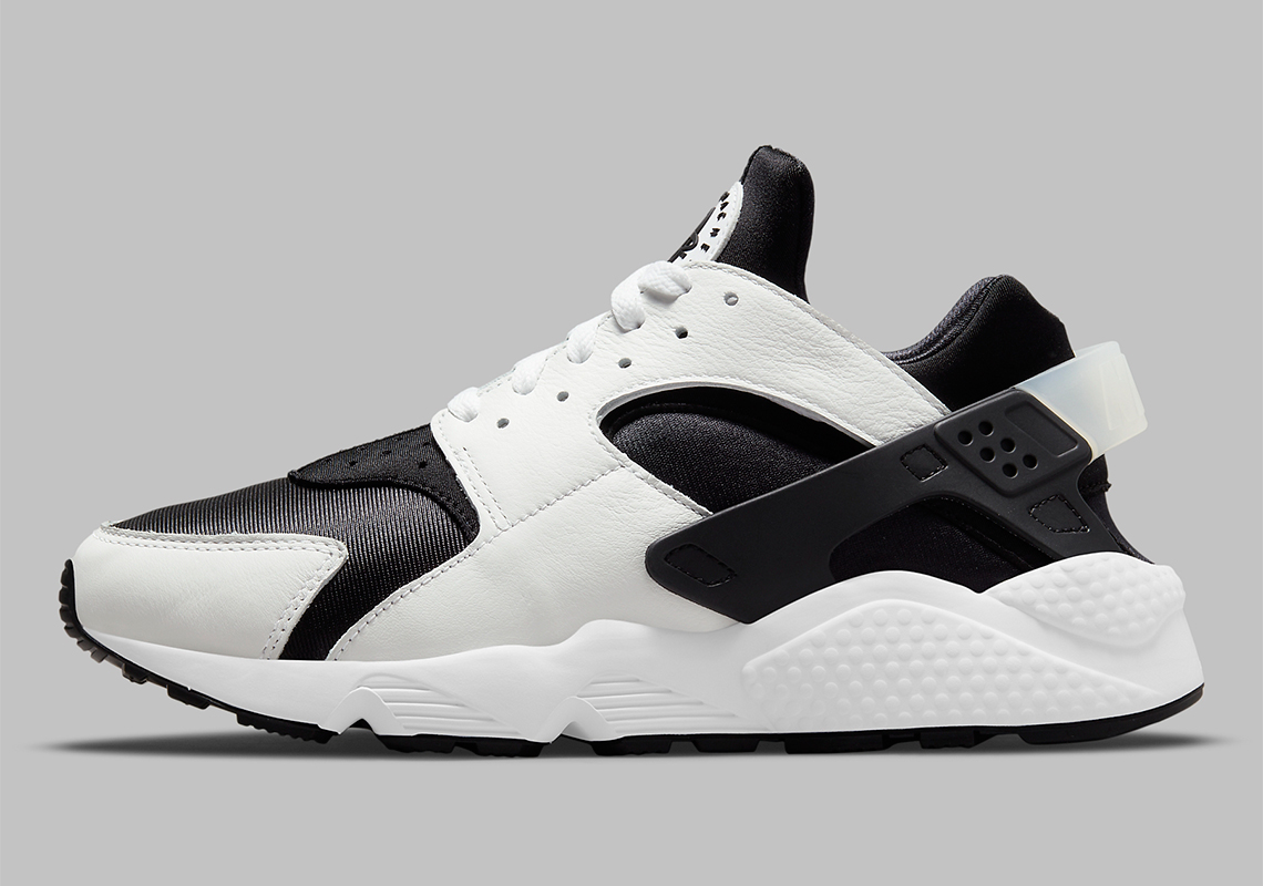 nike huarache og black