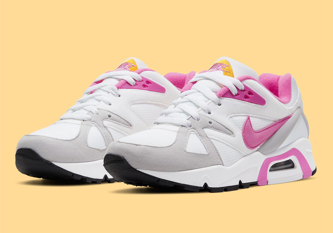 women's nike air structure