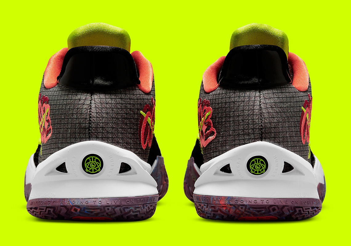 Nike Kyrie Low 4 2021 CZ0105-002 Release Date | SneakerNews.com