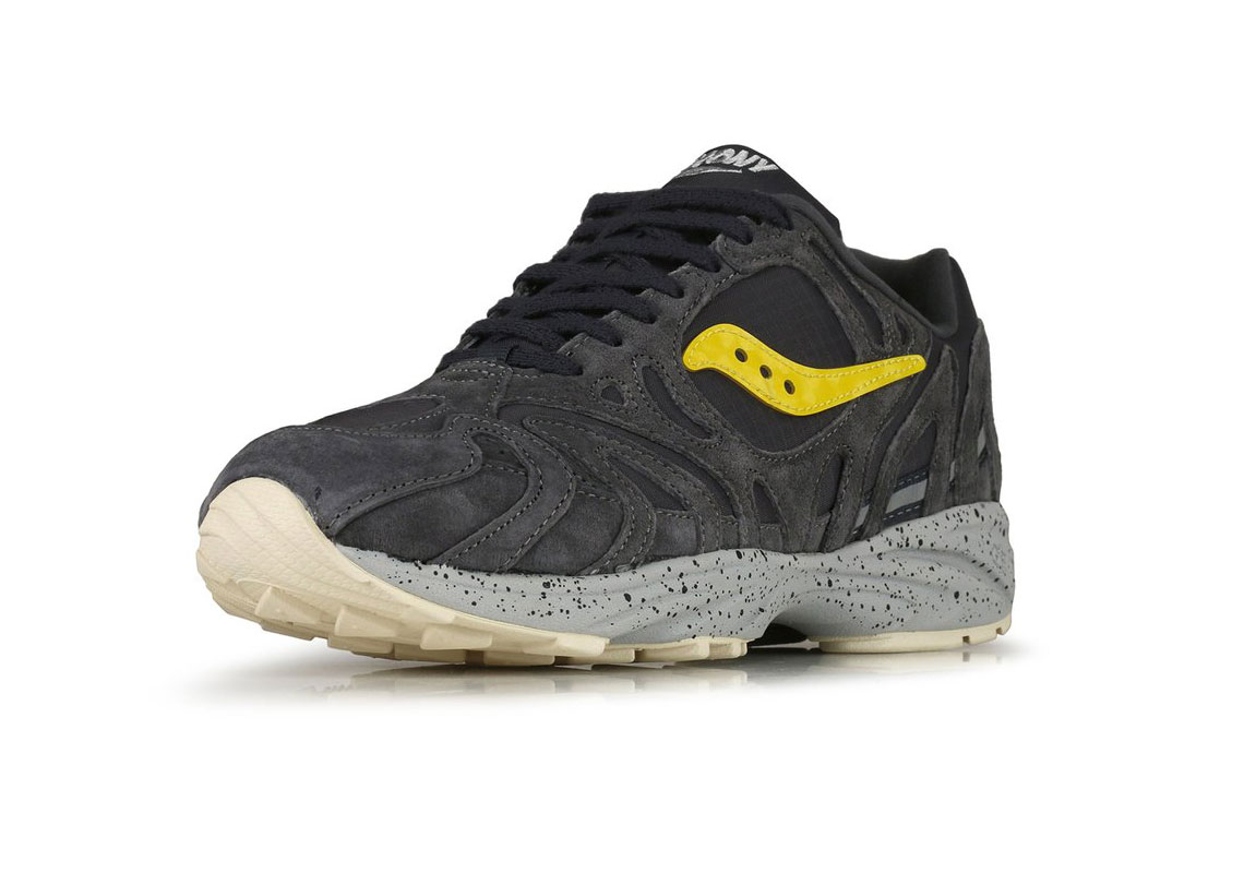 Nike's Easy-Entry FlyEase Mechanism Appears On The Women's React Ace Tour Golf Shoe Black Crystal Yellow S705451 6