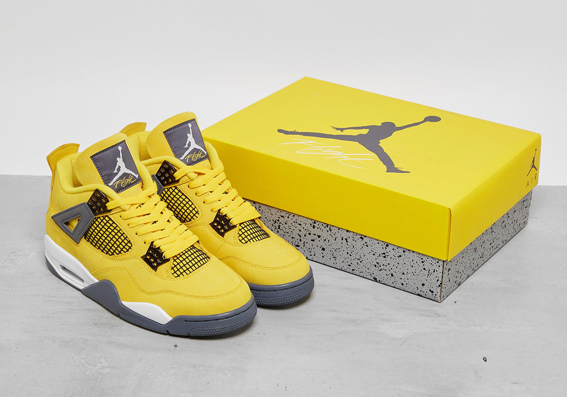 yellow jordan 4 box