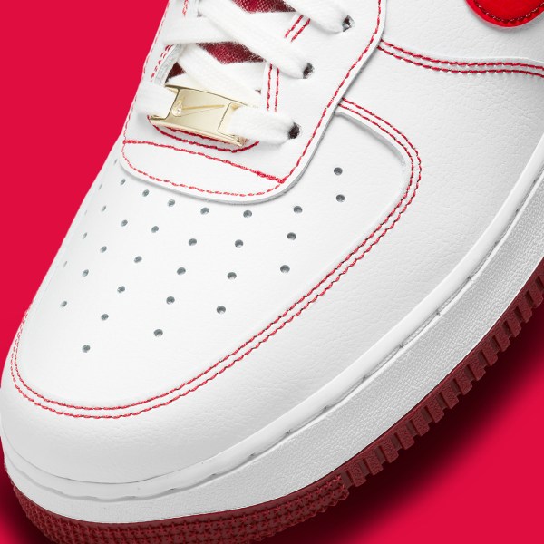 Nike Air Force 1 First Use DA8478-101 | SneakerNews.com