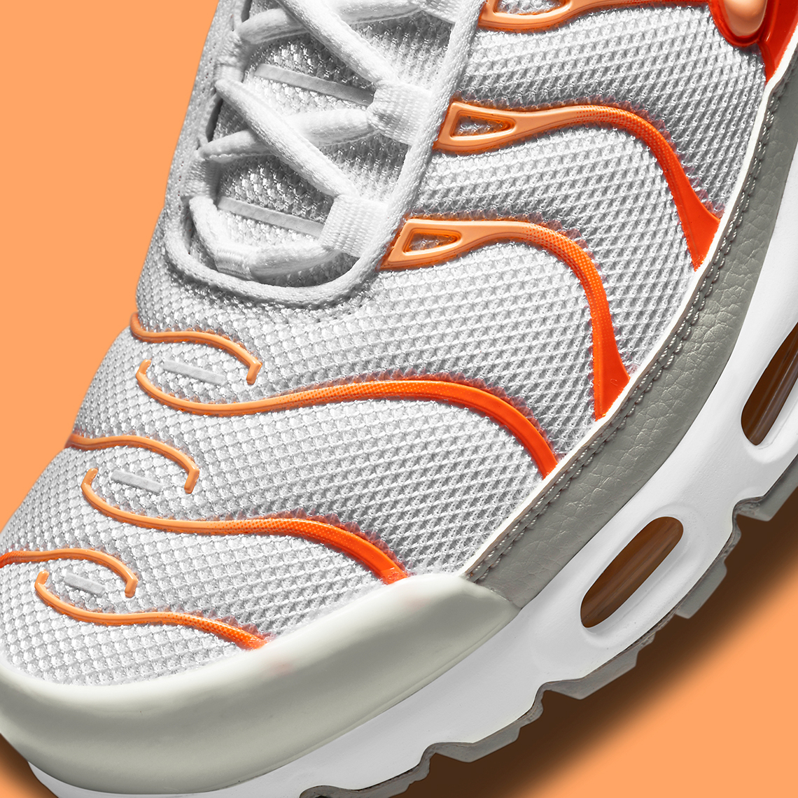 Nike Air Max Plus White Orange DM3033 