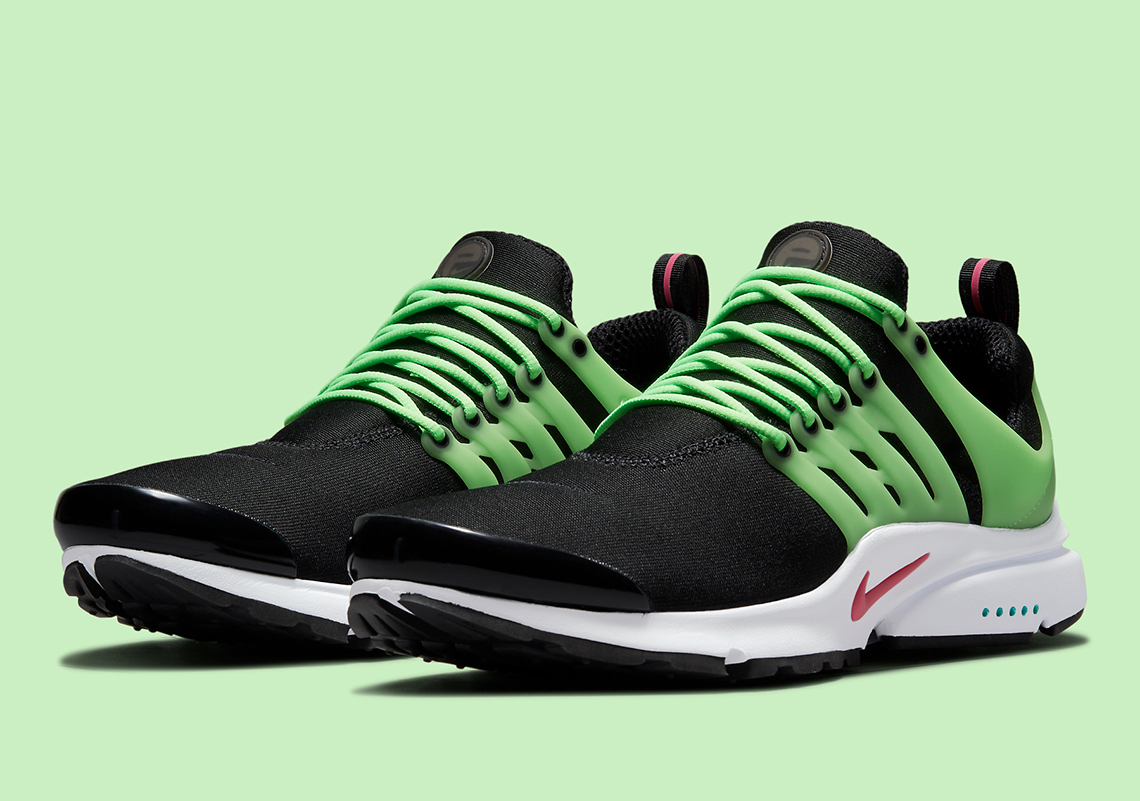 Nike Air Presto Green Strike DJ5143-001 | SneakerNews.com