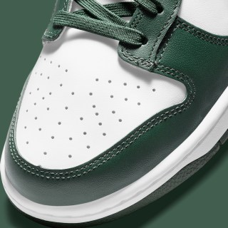 Nike Dunk Low Team Green DD1391-101 Store List | SneakerNews.com