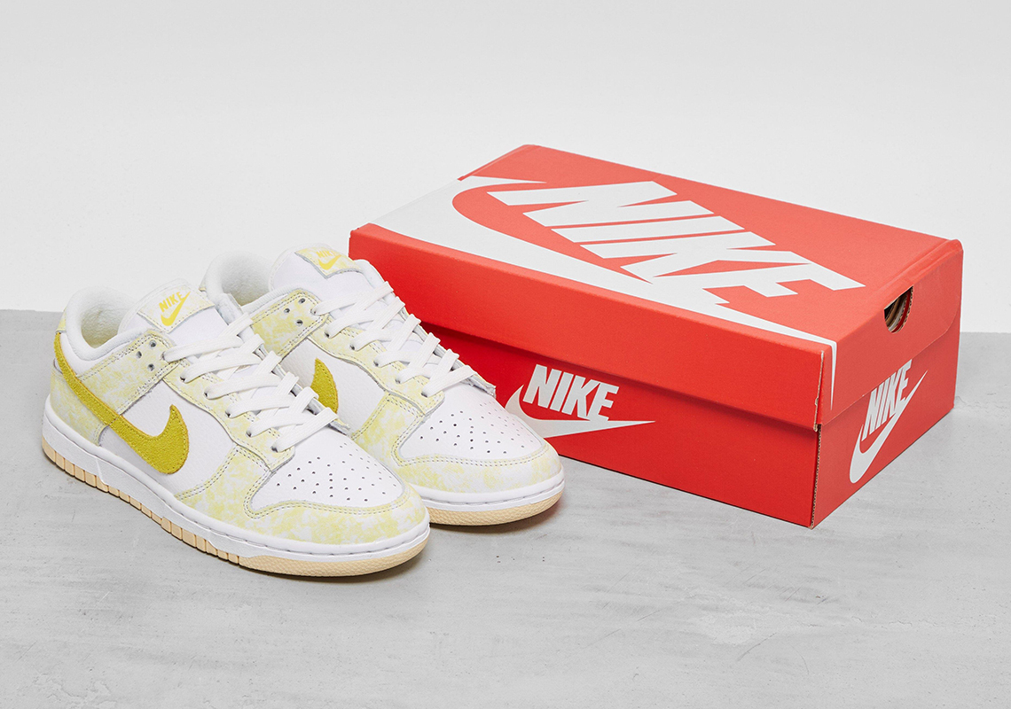 low yellow dunks