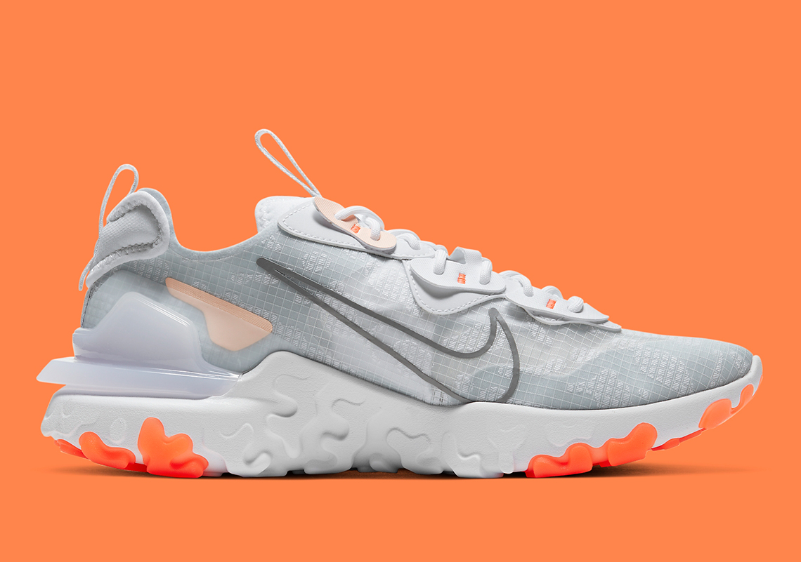 Nike react cheap grey and orange