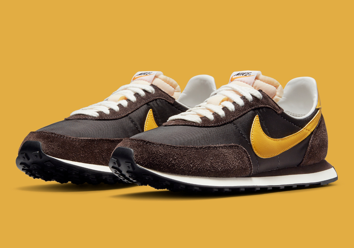 Nike Waffle Trainer 2 Velvet Brown DB3004-200 | SneakerNews.com