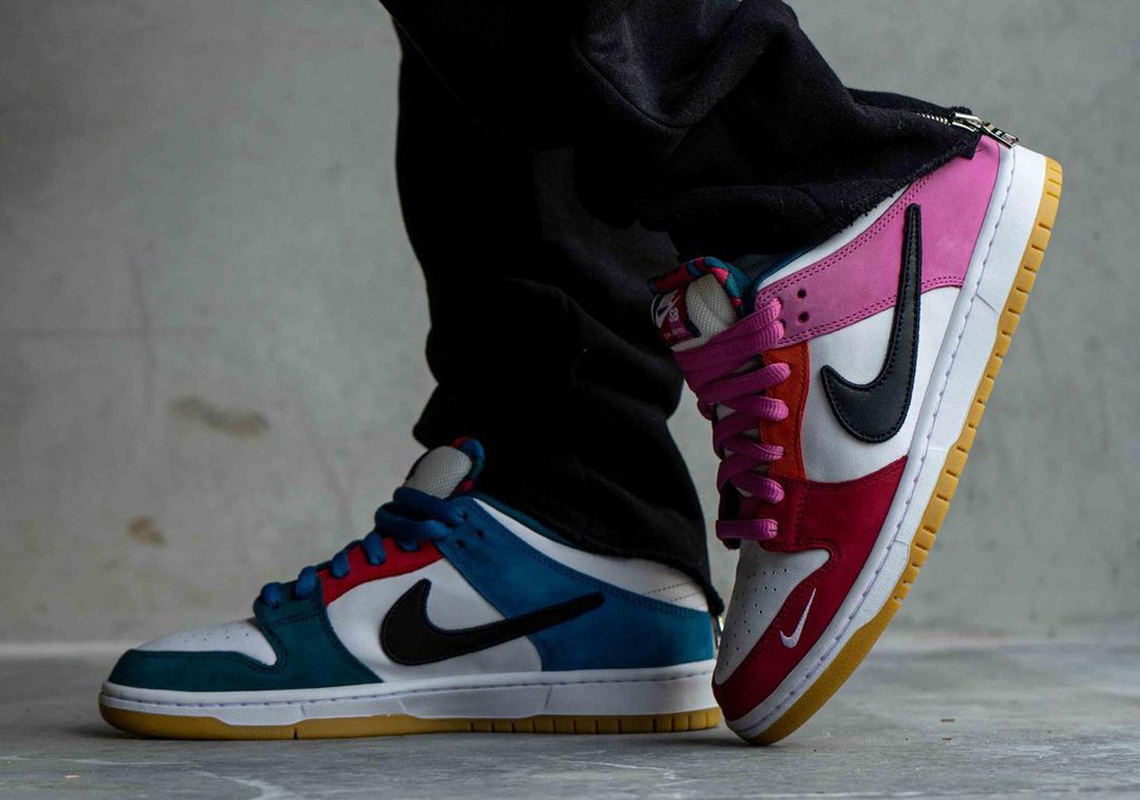 parra dunk low tear away