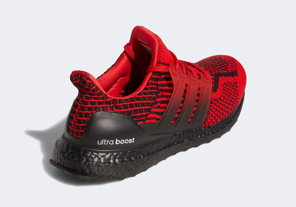 Adidas Ultra Boost 5.0 DNA Deadpool