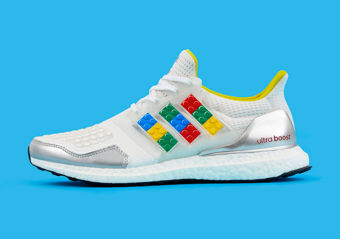 adidas Ultra Boost DNA LEGO Cloud White 