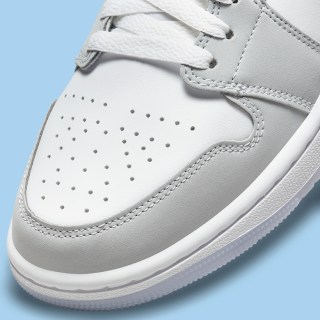 Air Jordan 1 Mid Womens Grey Blue BQ6472-105 | SneakerNews.com