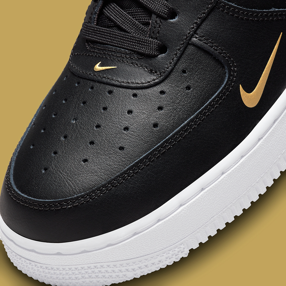 Nike nike alpha menace pro mid wide black shoes Low Gold Double Swoosh Da8481 001 5