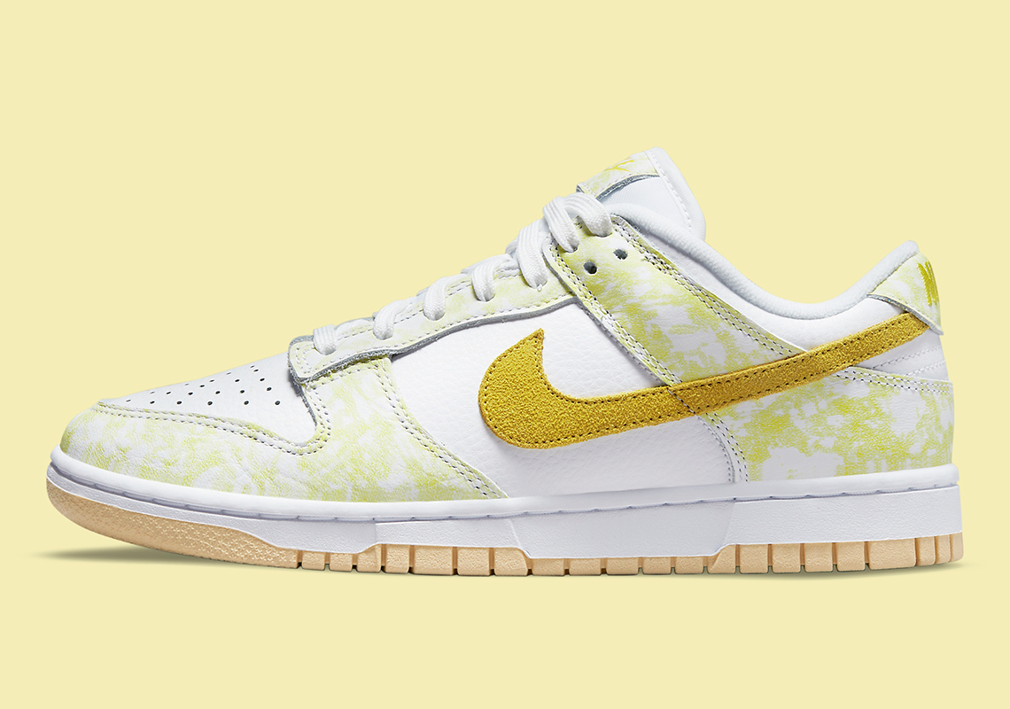 light yellow dunks