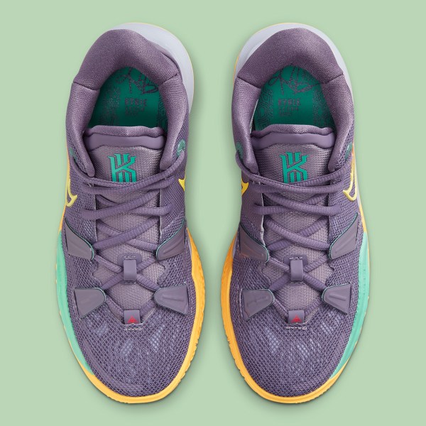 Nike Kyrie 7 GS Daybreak Citron Pulse CT4080-500 | SneakerNews.com