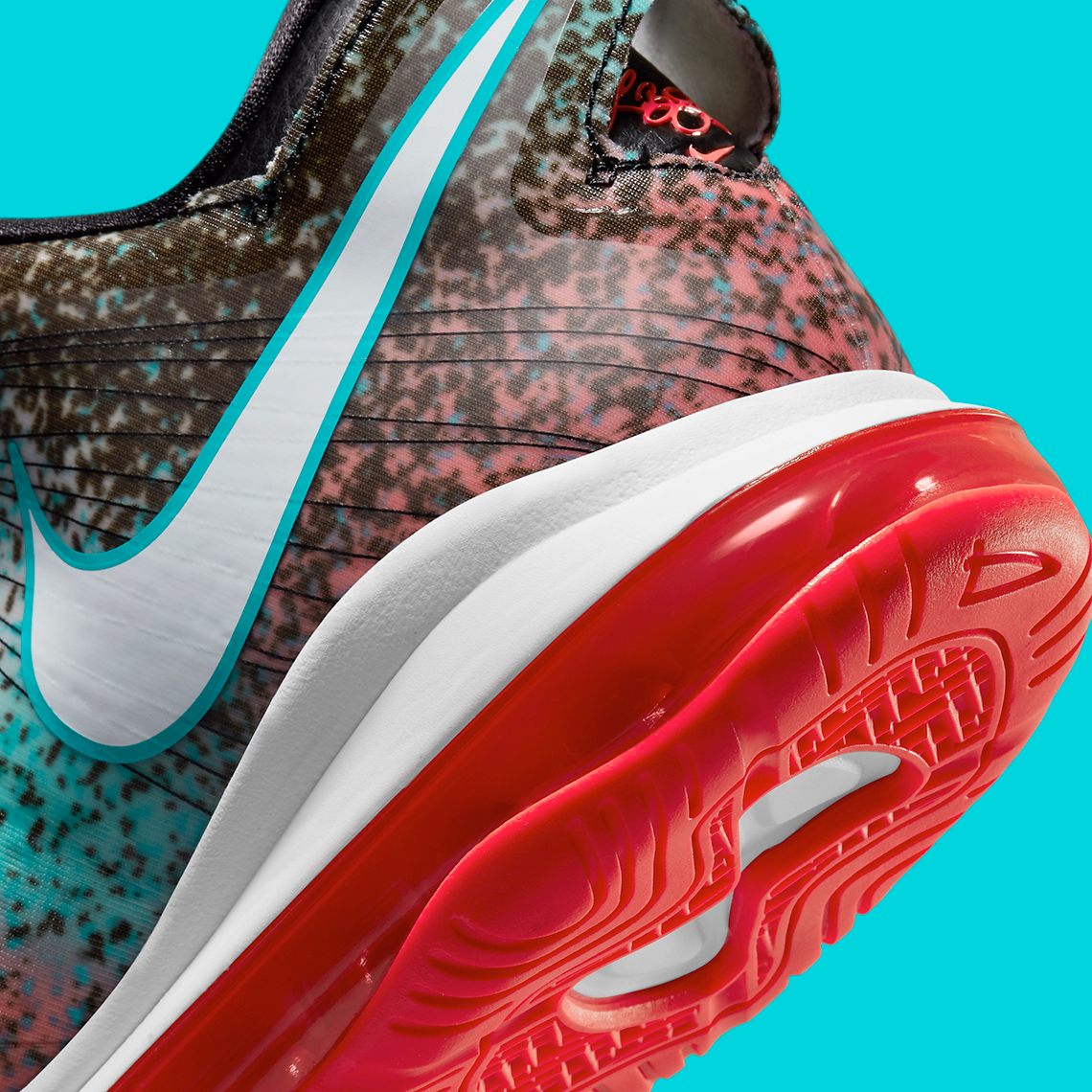 Nike seeatshirt Lebron 8 V2 Miami Nights Dj4436 100 Release Date 9