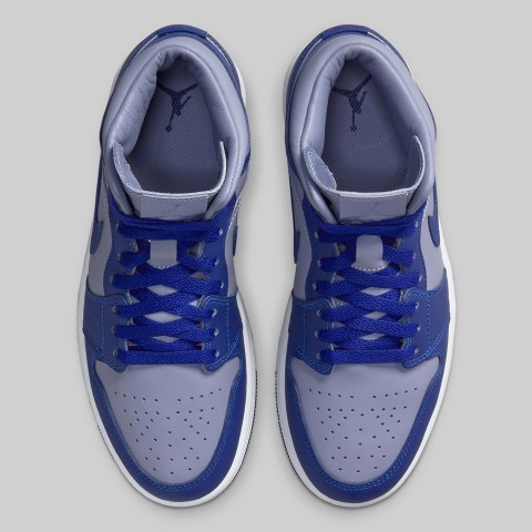 Air Jordan 1 Mid Georgetown DH7821-500 | SneakerNews.com