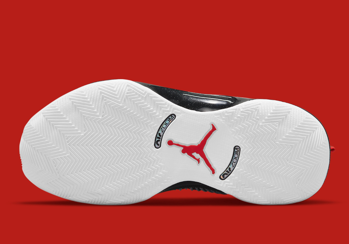 Air Jordan 35 GS Black White Red CQ9433-101 | SneakerNews.com