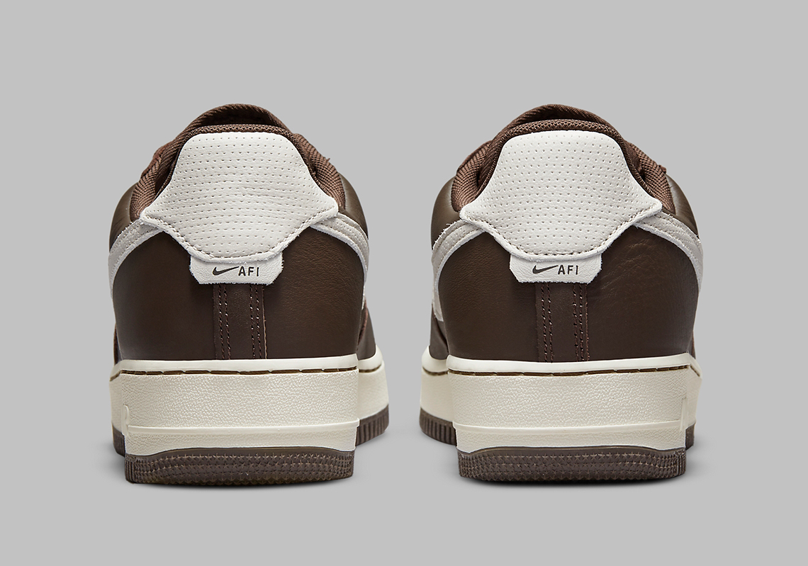 Nike Air Force 1 '07 Craft 'Dark Chocolate' Sneakers - Brown for Men