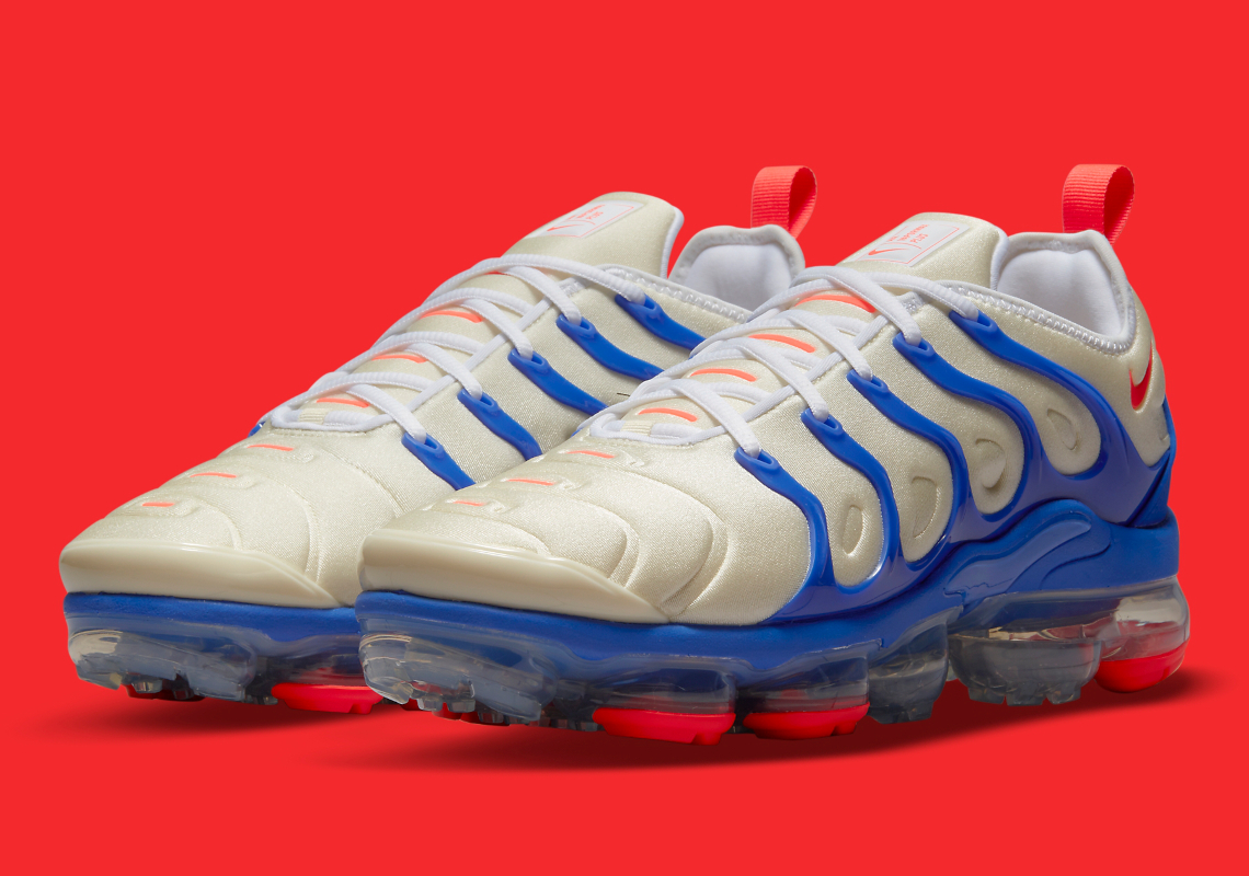 Vapormax plus bleu outlet blanc rouge