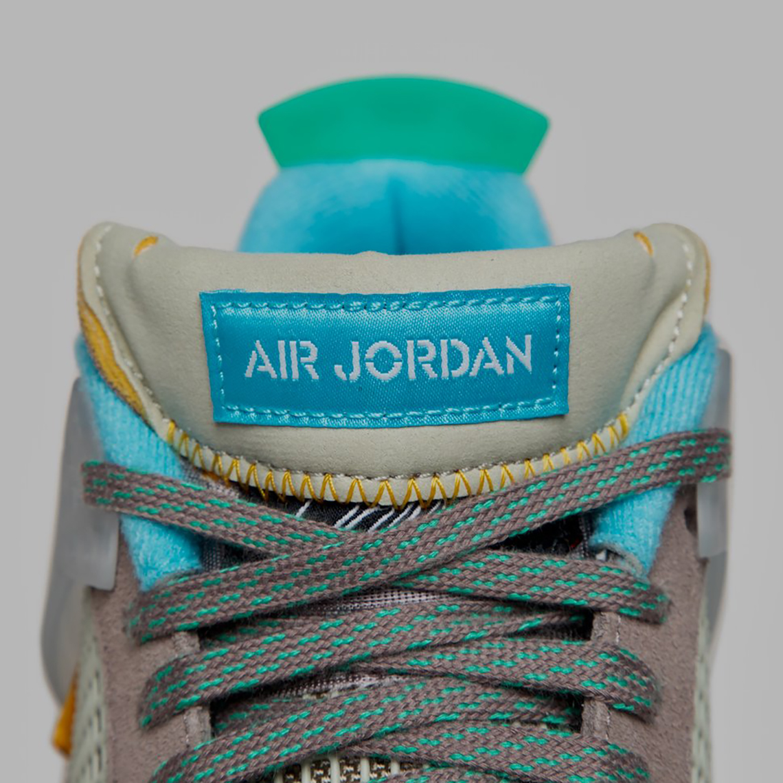 Union Jordan Kids Air Jordan 1 Retro High OG Bubble Gum sneakers Taupe Haze Raffle Info 8