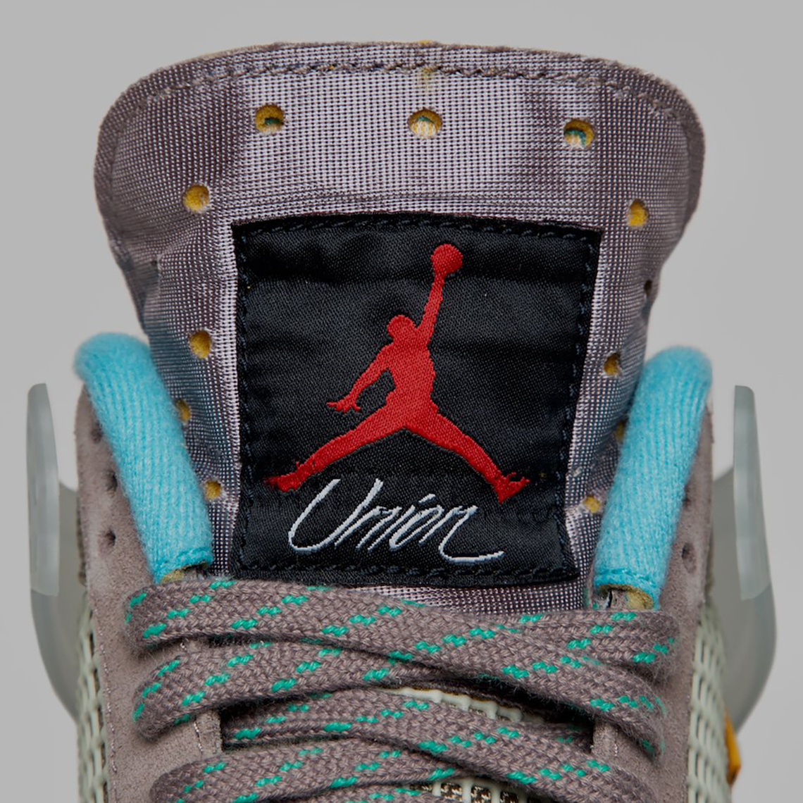 Union LA x Air Jordan 4 Retro "Guava Ice"