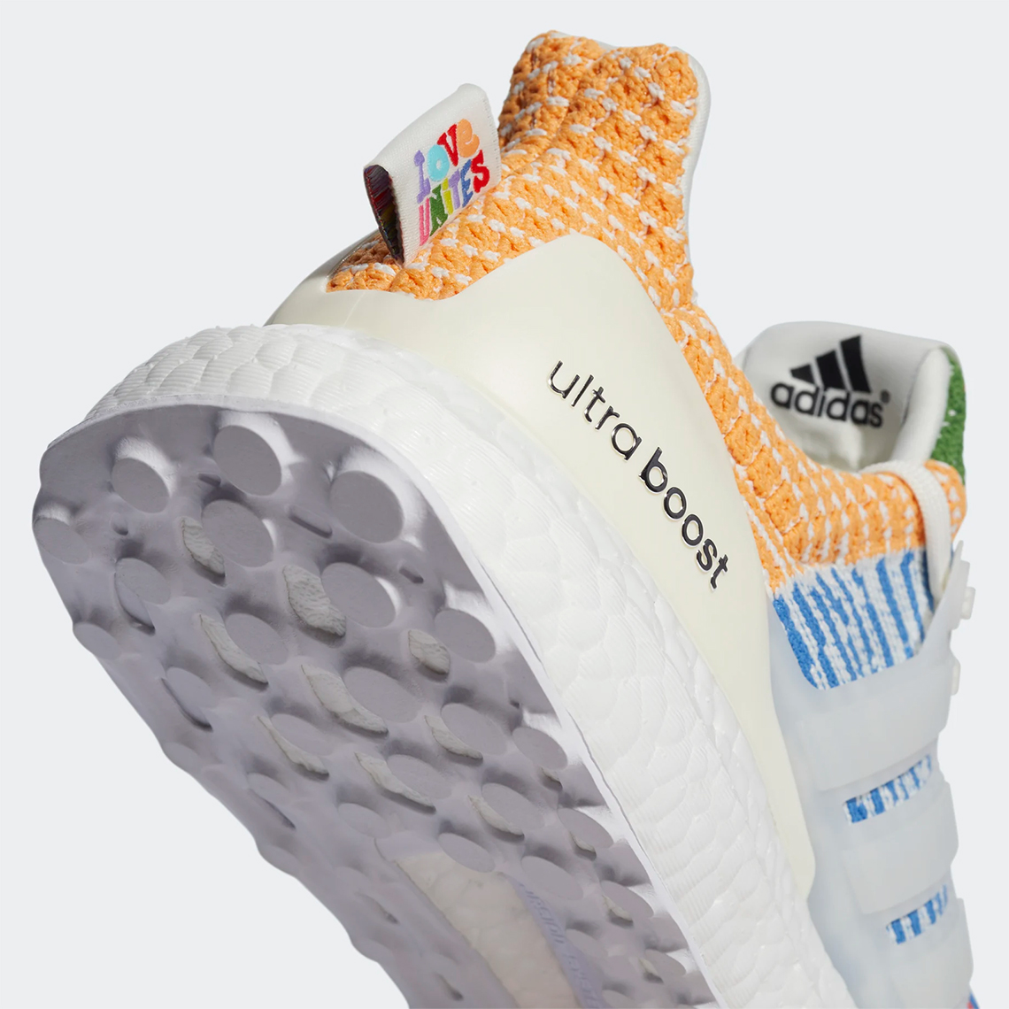 Adidas Ultra Boost 5.0 DNA Love Unites