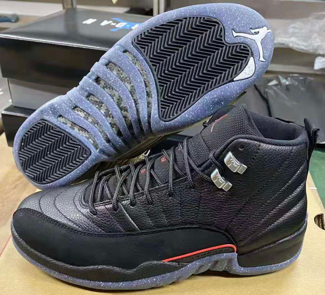 black jordan 12 2021