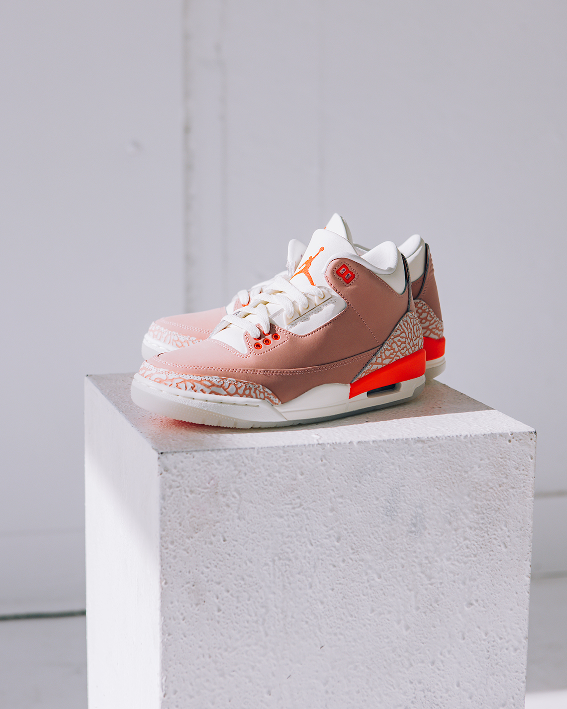 Air Jordan 3 Rust Pink Wmns Ck9246 600 Release Sneakernews Com