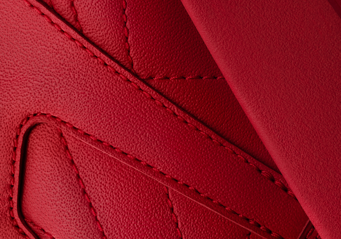 Maison Margiela Reebok Classic Leather Tabi Red 2