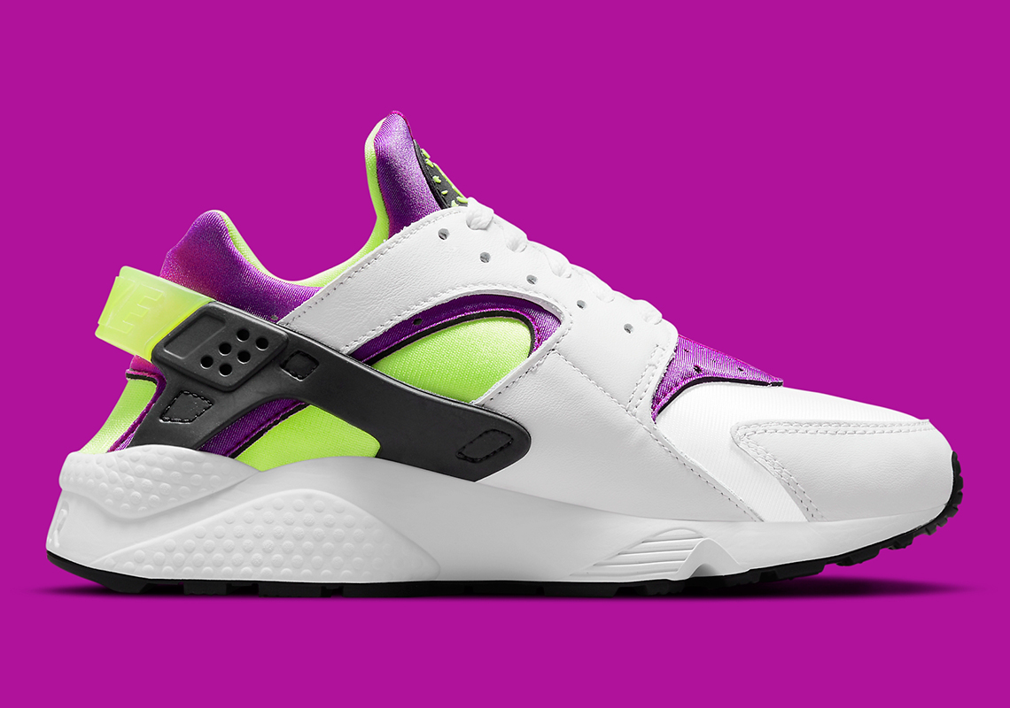 nike air huarache magenta