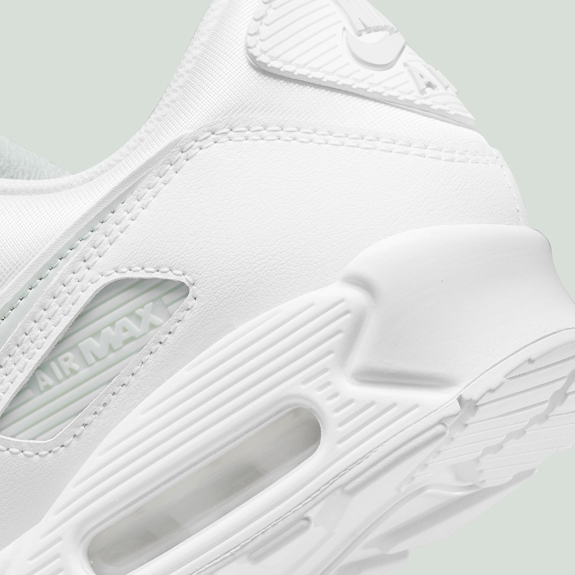 air max 90 summit white pistachio frost iced lilac